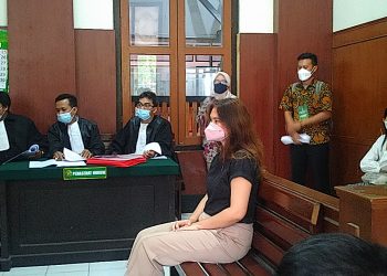 Kasus Pencemaran Nama Baik Klinik Kecantikan, Jaksa Tetap Tuntut Stella Monica Penjara 12 Tahun