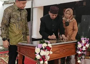 Setelah 5 Tahun, Akhirnya Keluarga Sosrokusumo Hibahkan Komplek Makam Ki Ageng Pengging 2 Atau Kebo Kenongo ke Pemkot Surabaya