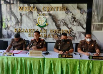 Capaian Kinerja Kejari Surabaya Bertabur Prestasi