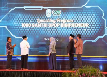 Gubernur Jatim Optimis Peluncuran 1.000 Santri OPOP Digipreneur Siap Cetak Generasi Santri Mandiri di Era Digital Economy