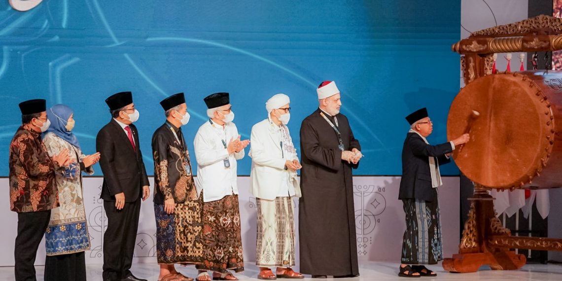 Gubernur Khofifah optimis Muktamar Internasional Fiqih Peradaban di Jawa Timur akan Lahirkan Resolusi Perdamaian Dunia dan Harmoni Global 13 Gubernur Khofifah optimis Muktamar Internasional Fiqih Peradaban di Jawa Timur akan Lahirkan Resolusi Perdamaian Dunia dan Harmoni Global