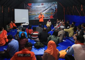 BPBD Jatim Bersibergi dengan Wartawan Pokja Grahadi, Siapkan Jurnalis Tangguh Bencana 17 BPBD Jatim Bersibergi dengan Wartawan Pokja Grahadi, Siapkan Jurnalis Tangguh Bencana
