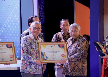 Keberhasilan Mengatasi Pandemi Covid 19, Unusa Raih Penghargaan di Jatim Bangkit Awards 2023 13 Keberhasilan Mengatasi Pandemi Covid 19, Unusa Raih Penghargaan di Jatim Bangkit Awards 2023