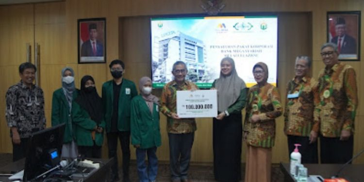 Unusa Terima Zakat Korporasi Rp.100 juta dari Bank Mega, Rektor Jazidie: Akan Disalurkan Untuk Program Beasiswa, 12 Unusa Terima Zakat Korporasi Rp.100 juta dari Bank Mega, Rektor Jazidie: Akan Disalurkan Untuk Program Beasiswa,