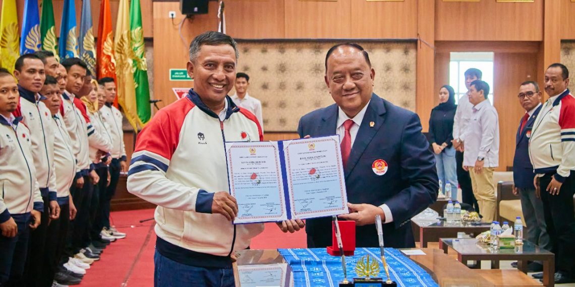 Rektor Unesa Prof Nurhasan Resmi Jadi Ketua Umum PB FOPI 14 Rektor Unesa Prof Nurhasan Resmi Jadi Ketua Umum PB FOPI