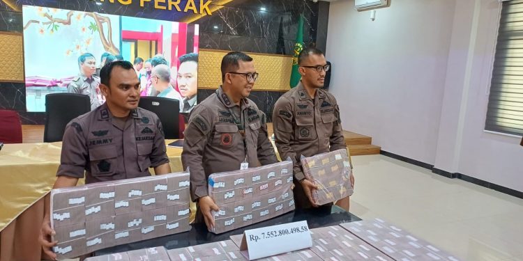 Lengkap, Berkas Perkara Korupsi Bank Jatim Segera Dilimpahkan