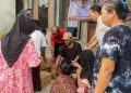 Relawan Prabowo-Gibran Berkharisma Ponorogo Gelar Pasar Sembako Murah di Desa Trisono, 300 Paket Sembako Ludes di Serbu Emak Emak
