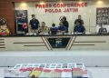 Polda Jatim Bongkar Kasus Korupsi Tukar Guling Tanah Kas Desa di Sumenep Tahun 1997 Senilai Lebih dari 114 Miliar Rupiah, 3 Tersangka Di Ringkus