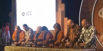 Kembangkan Potensi Kopi Nusantara dan Wisata Sejarah Lewat  Acara Semarak JCC & Festival Peneleh 2024