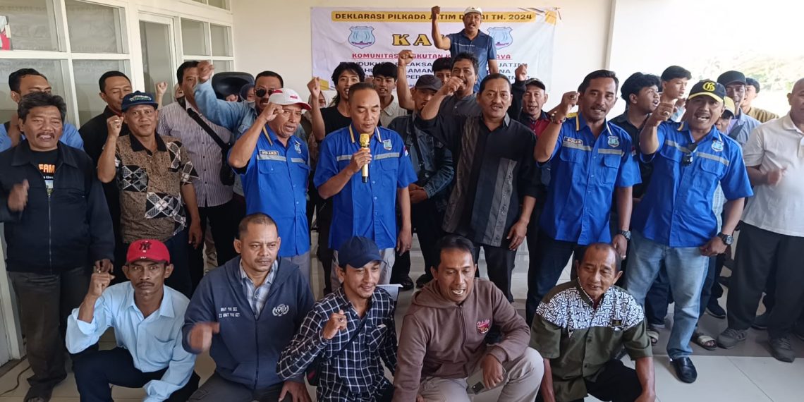 Komunitas Angkutan Kota Surabaya (KAKS) Siap Jaga Pilkada Jatim Damai