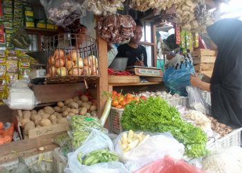 Harga Telur dan Daging Ayam Naik Jelang Maulid Nabi