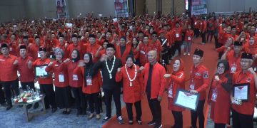 Cagub Risma Paparkan Program Resik di Rakerdasus PDIP Jatim, Singgung Birokrasi Jatim Gemuk