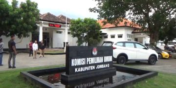 Tak Sesuai, KPU Jombang Retur Kotak Suara dan Tinta