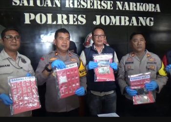 Diupah 75 Ribu, Dua Tersangka Pengedar Sabu Sabu Terancam Hukuman Mati