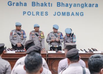 Antisipasi Penyalahgunaan, Ratusan Senpi Anggota Polisi di Jombang Diperiksa