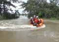 Sekeluarga di Jombang Terseret Banjir Saat Selamatkan Benih Padi, Satu Orang Hilang 19 Sekeluarga di Jombang Terseret Banjir Saat Selamatkan Benih Padi, Satu Orang Hilang