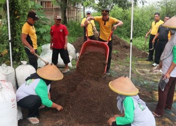 Sinergi Polsek kedungwaru dan Pemerintah Desa Winong, Dukung Program Pekarangan Pangan Bergizi