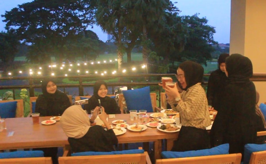 Bisnis F&B Menjanjikan Selama Ramadhan,Kuliner dengan Pemandangan Golf Tembus 14 Ribu Tamu