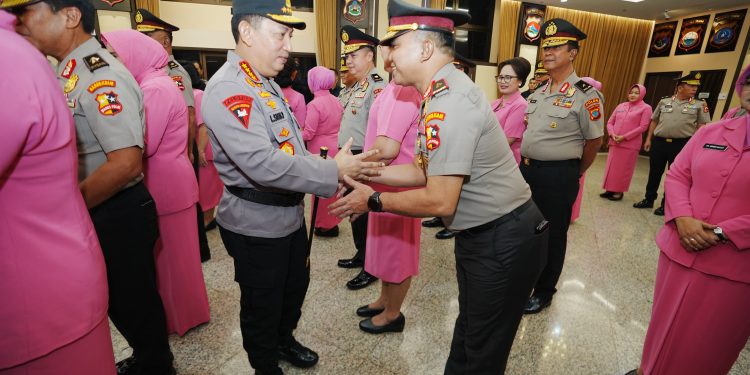 Brigjen Pol Dekananto Eko Purwono saat dilantik Kapolri Jenderal Listyo Sigit Prabowo menjadi Dirpolitik Baintelkam Polri.