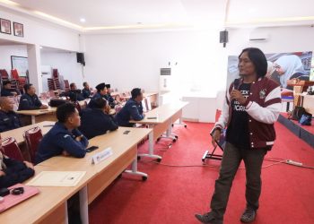 KPU Jatim Berinovasi, Tingkatkan Kapasitas Fotografi Penyelenggara Pemilu di Era Digital