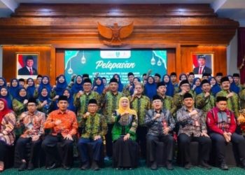 Khofifah Lepas 59 Orang Kafilah STQH Nasional XXVIII, Optimis Jatim Bisa Pertahankan Gelar Juara Umum