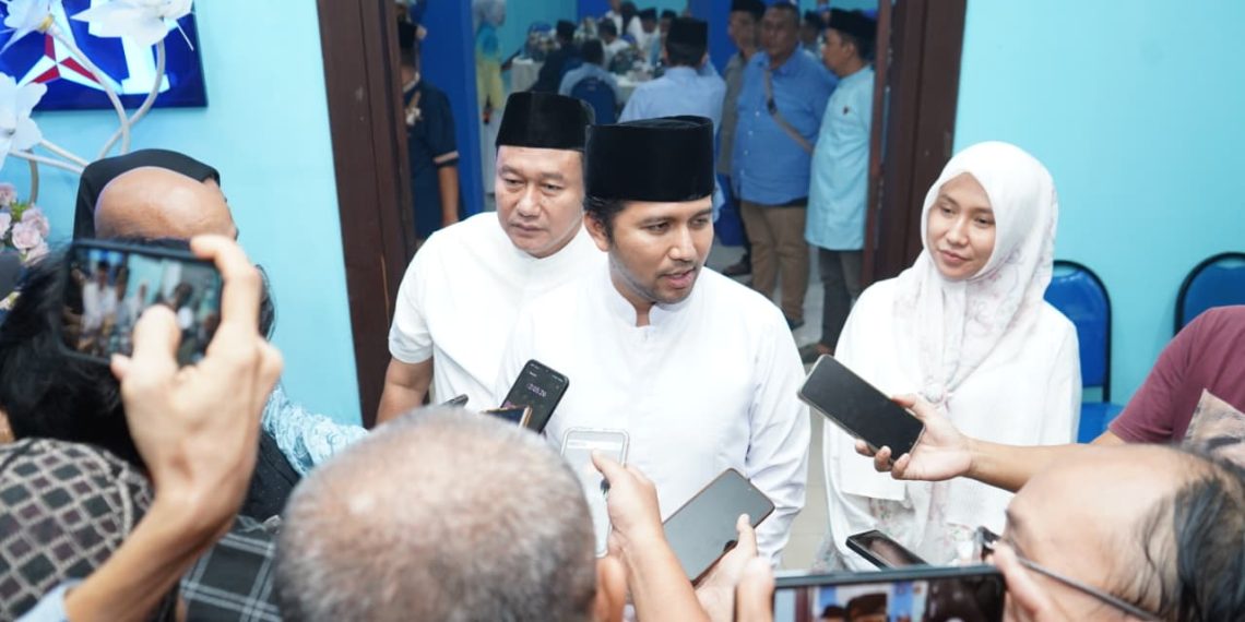 Badan Gizi Nasional (BGN) Suspend Satuan Pelayanan Pemenuhan Gizi (SPPG) Bermasalah, Emil Dardak: Langkah Tegas yang Perlu Diapresiasi. 14 Badan Gizi Nasional (BGN) Suspend Satuan Pelayanan Pemenuhan Gizi (SPPG) Bermasalah, Emil Dardak: Langkah Tegas yang Perlu Diapresiasi.