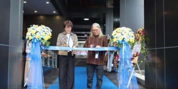 DCI Indonesia Resmikan Data Center E2 di Surabaya, Siap Perkuat Ekosistem Digital Indonesia Timur