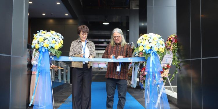 DCI Indonesia Resmikan Data Center E2 di Surabaya, Siap Perkuat Ekosistem Digital Indonesia Timur