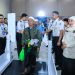 Sambut Kloter I Debarkasi Surabaya, Gubernur Khofifah Ucapkan Selamat Datang pada 378 Jemaah Haji Asal Probolinggo 2 Sambut Kloter I Debarkasi Surabaya, Gubernur Khofifah Ucapkan Selamat Datang pada 378 Jemaah Haji Asal Probolinggo