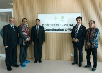 Era Baru Diplomasi Pendidikan Global: Kolaborasi Unair-Pakistan Resmikan Kantor OIC-COMSTECH di Surabaya 16 Era Baru Diplomasi Pendidikan Global: Kolaborasi Unair-Pakistan Resmikan Kantor OIC-COMSTECH di Surabaya