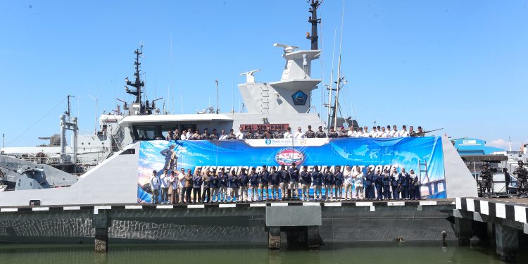 Perkuat Kedaulatan Rupiah di 3 Pulau Sumenep, KPwBI Bersama TNI AL Gelar Espedisi Rupiah Berdaulat (ERB) Jatim 2026 dengan KRI Terapang