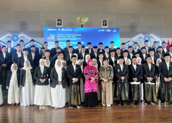 Dilantik di FESyar Jawa 2026, Emil Dardak Pimpin MES Jatim Periode 2026-2031, Siap Jadikan Jatim Motor Penggerak Ekonomi Syariah 15 Dilantik di FESyar Jawa 2026, Emil Dardak Pimpin MES Jatim Periode 2026-2031, Siap Jadikan Jatim Motor Penggerak Ekonomi Syariah