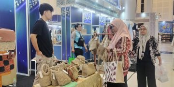 Berdayakan Puluhan Pengrajin Madura, UMKM Bina Bank Indonesia Tampilkan Produk Kerajinan Unggulan di Pameran Fesyar Jawa 2026