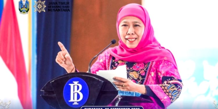 Di FESyar 2026, Khofifah Optimistis Produk Halal Jatim Tembus dan Bersaing di Pasar Global 14 Di FESyar 2026, Khofifah Optimistis Produk Halal Jatim Tembus dan Bersaing di Pasar Global